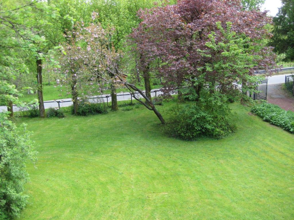 B&B Het Groote Genoegen Manderfeld Экстерьер фото