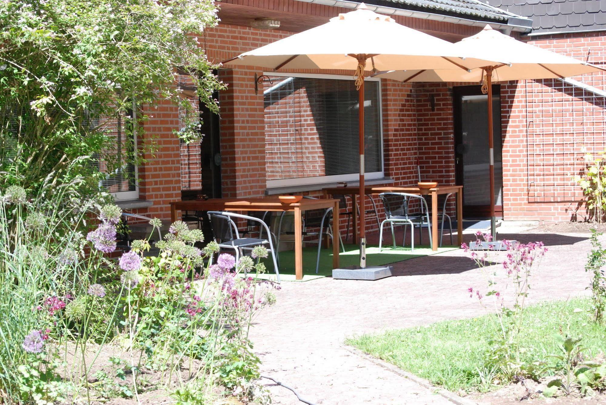 B&B Het Groote Genoegen Manderfeld Экстерьер фото
